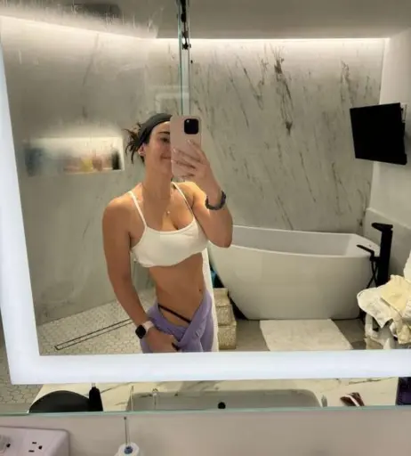 Image 21847291 from Angie Varona
