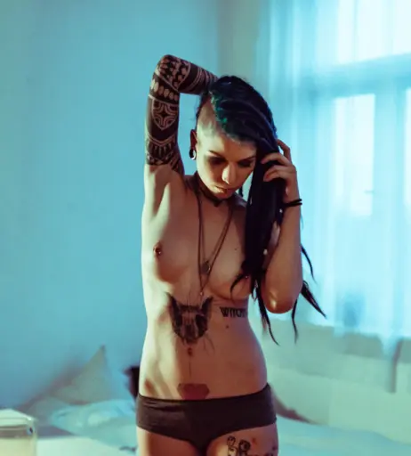 Image 2180861 from Noemi Riot