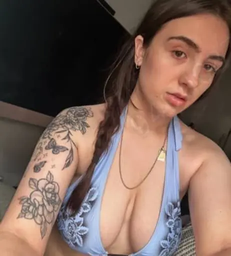 Image 21750553 from Chi With A C (Lucia Keskin)