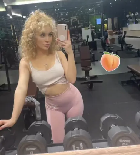 Image 2174092 from Christina Shakira