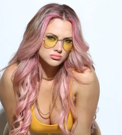 Image 21711497 from Nicole Arbour