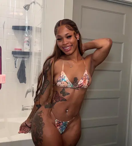 Image 21736252 from Official_liyahhh / missnaturalbby / thepollygirls