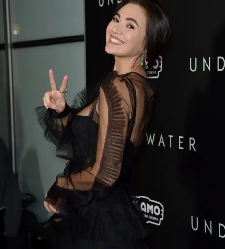 Image 21707632 from Jessica Yu Li Henwick