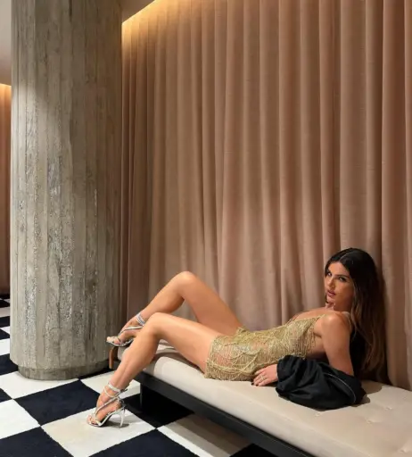 Image 21784531 from Camila Queiroz