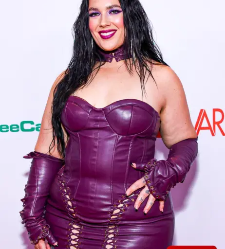 Image 21789319 from Alex Blair | itsalexblair | thecurvyfoxx
