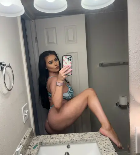 Image 21698012 from silverfoxxx32 / Silver Foxxx
