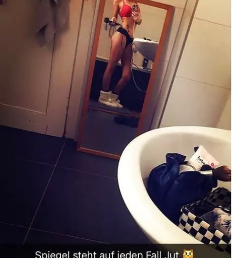 Image 2169435 from Lisa Sheepi