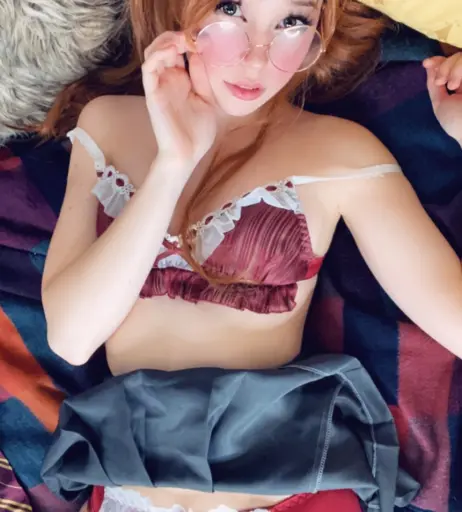 Image 215751 from Belle Delphine