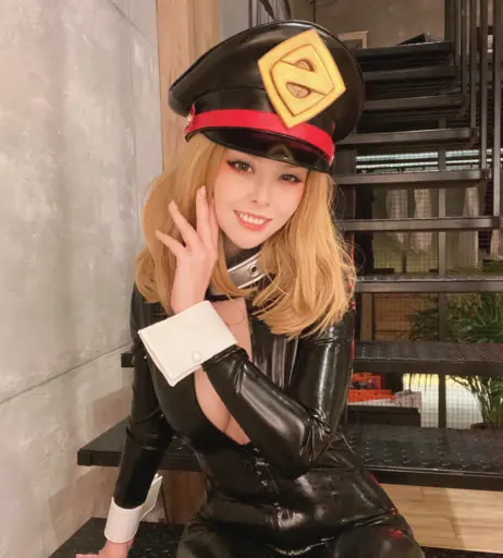 Image 2159794 from Helly Valentine