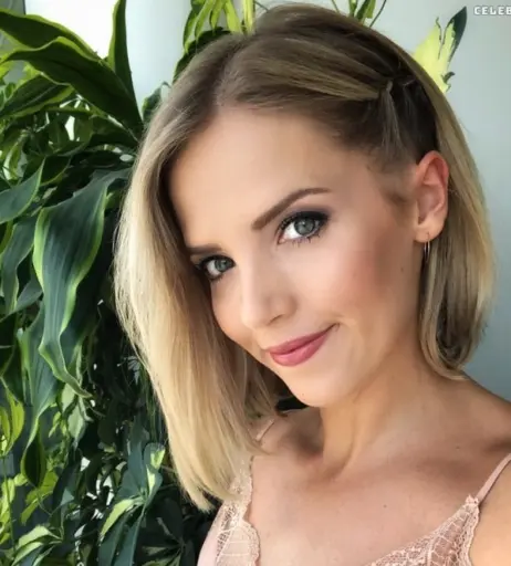 Image 2146610 from Corinna Borau