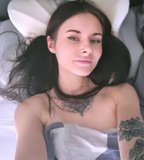 Image 2141023 from malinahottie