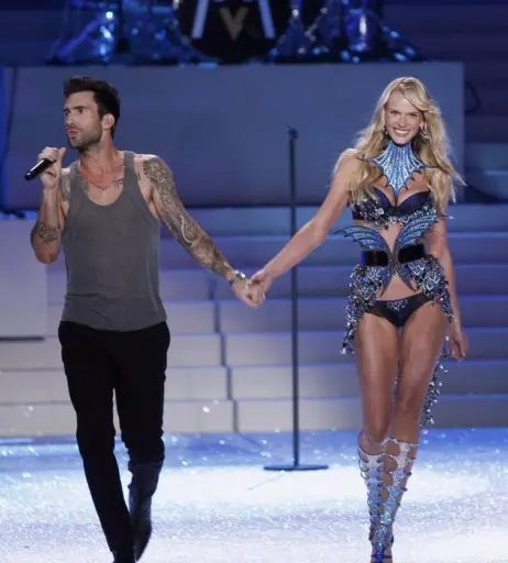 Image 2142764 from Anne V