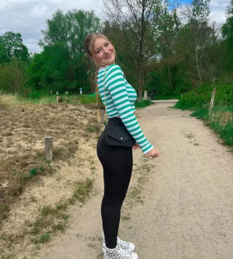 Image 2143544 from Vivien_esc