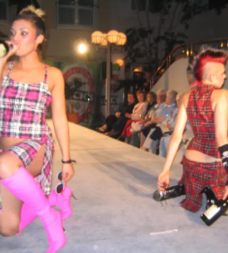 Image 2135097 from T-Seven