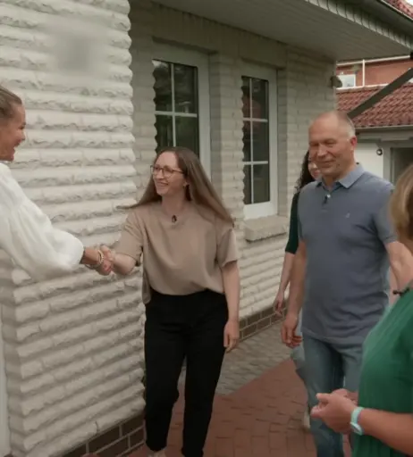 Image 2136475 from Eva Brenner