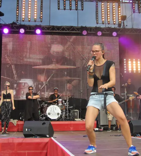 Image 2137522 from Stefanie Heinzmann