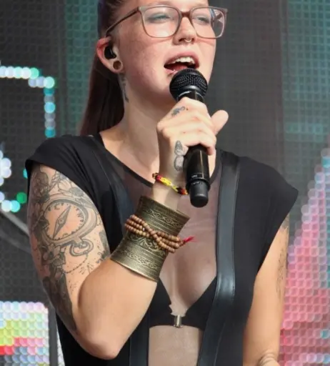 Image 2137770 from Stefanie Heinzmann