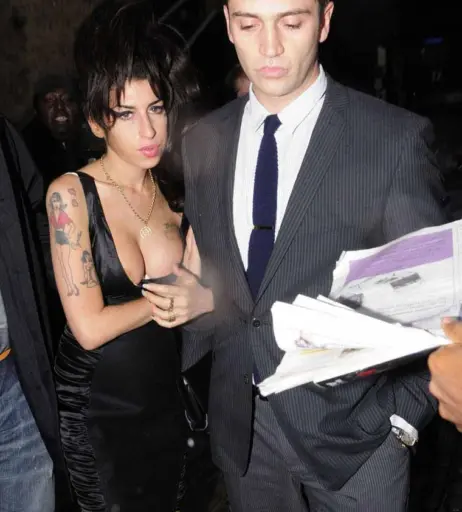 Image 2131614 from Amy Winehouse