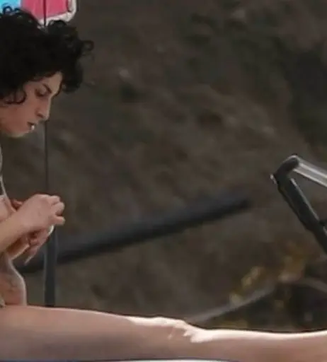 Image 2132472 from Amy Winehouse