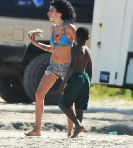 Image 2132295 from Amy Winehouse