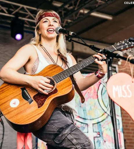 Image 2130094 from Miss Allie