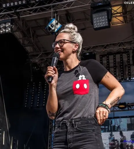 Image 2139198 from Stefanie Heinzmann