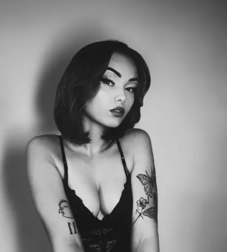 Image 2139234 from Traumwandler Allegra