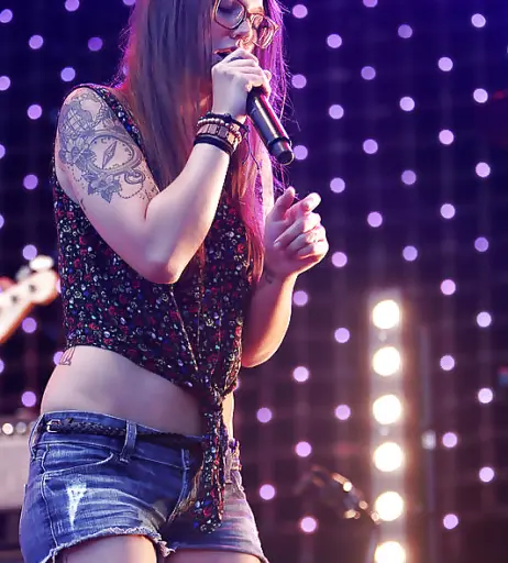 Image 2138131 from Stefanie Heinzmann