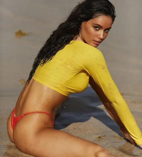 Image 2138064 from Anne de Paula