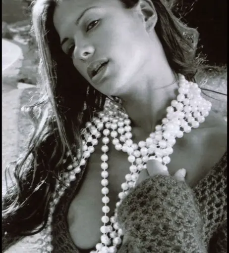 Image 2125680 from Rhona Mitra