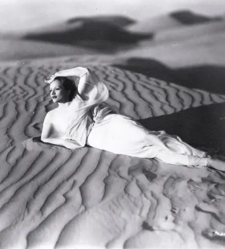 Image 2126429 from Marlene Dietrich