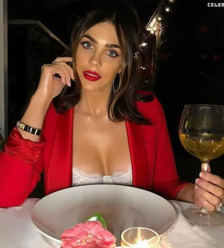 Image 2126611 from Jillian Murray