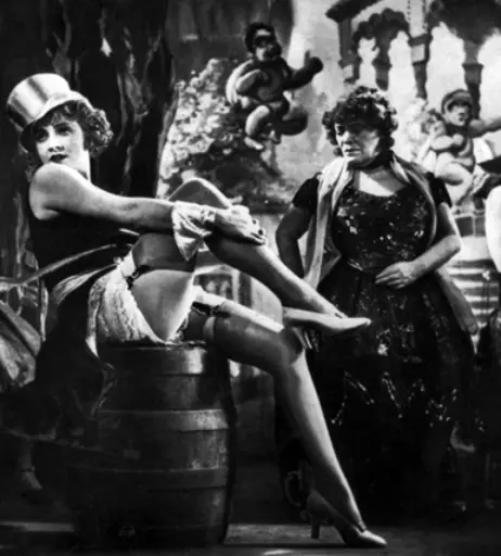 Image 2126369 from Marlene Dietrich