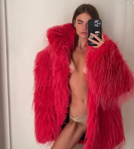 Image 2120980 from Vero Hanberg