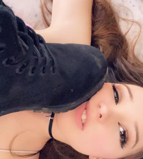 Image 211562 from Belle Delphine