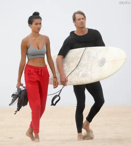 Image 2115001 from Kelly Gale
