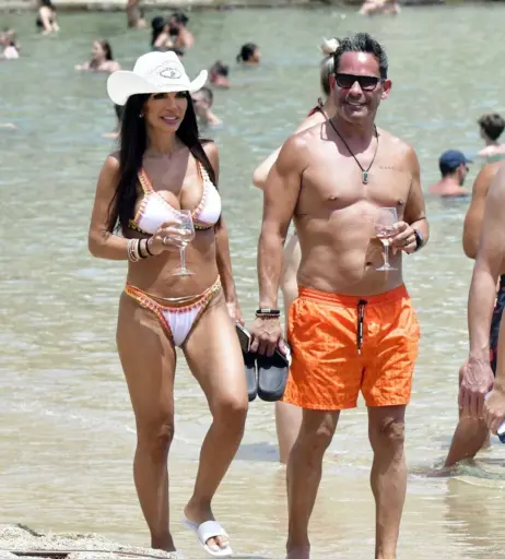 Image 2116806 from Teresa Giudice