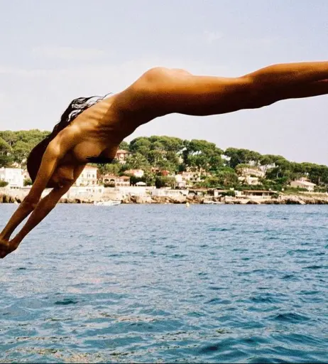 Image 2116343 from Kelly Gale