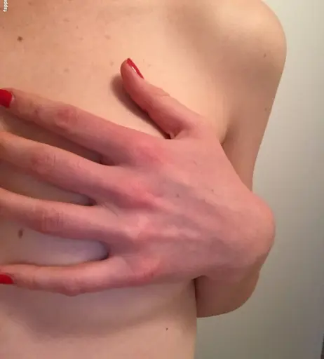 Image 2116217 from Bonnie Wright