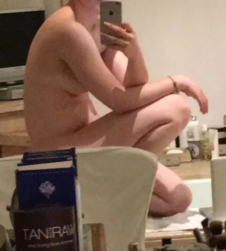 Image 2117151 from Lily Mo Sheen