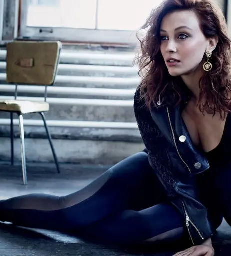 Image 2117310 from Sarah Gadon