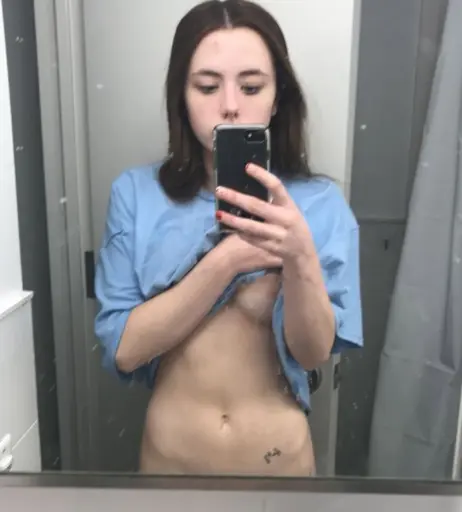 Image 2114581 from Lily Mo Sheen