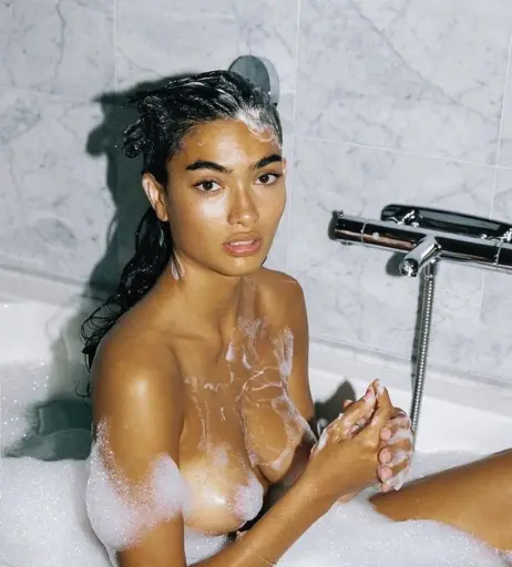 Image 2114562 from Kelly Gale