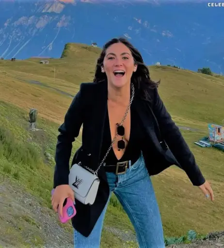 Image 2114080 from Isabelle Fuhrman