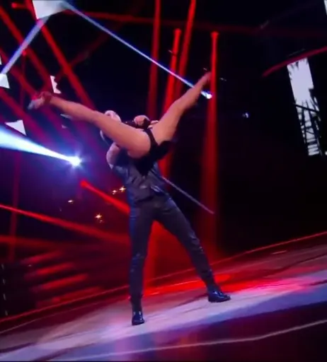 Image 2111852 from Alizée Lyonnet