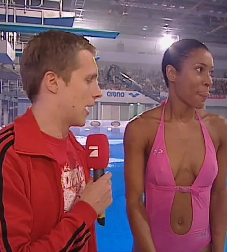 Image 2111585 from Annabelle Mandeng