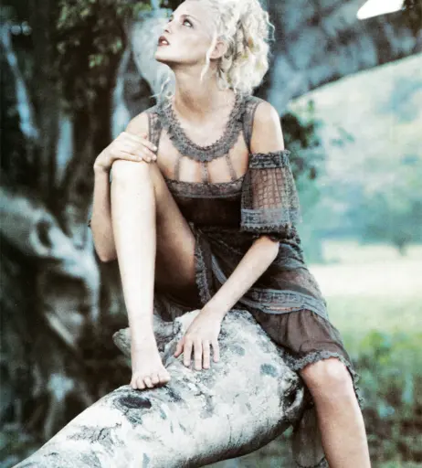 Image 2111780 from Nadja Auermann