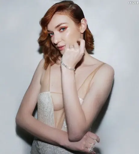 Image 2112482 from Eleanor Tomlinson