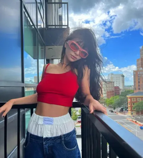 Image 2110112 from Malina Weissman