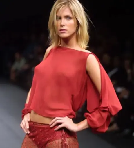 Image 2118845 from Ana Hickmann